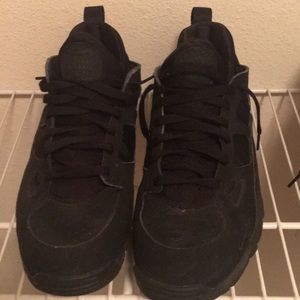 Nike air trainer huaraches